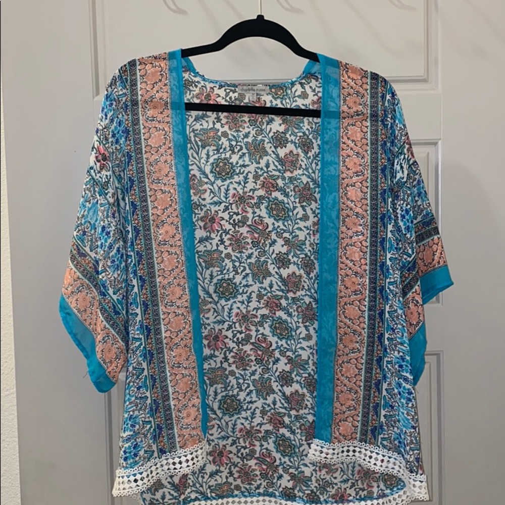 Floral Kimono with lace detail